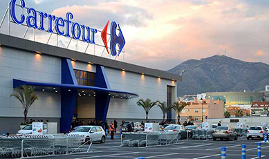 Little shop vs. big store
