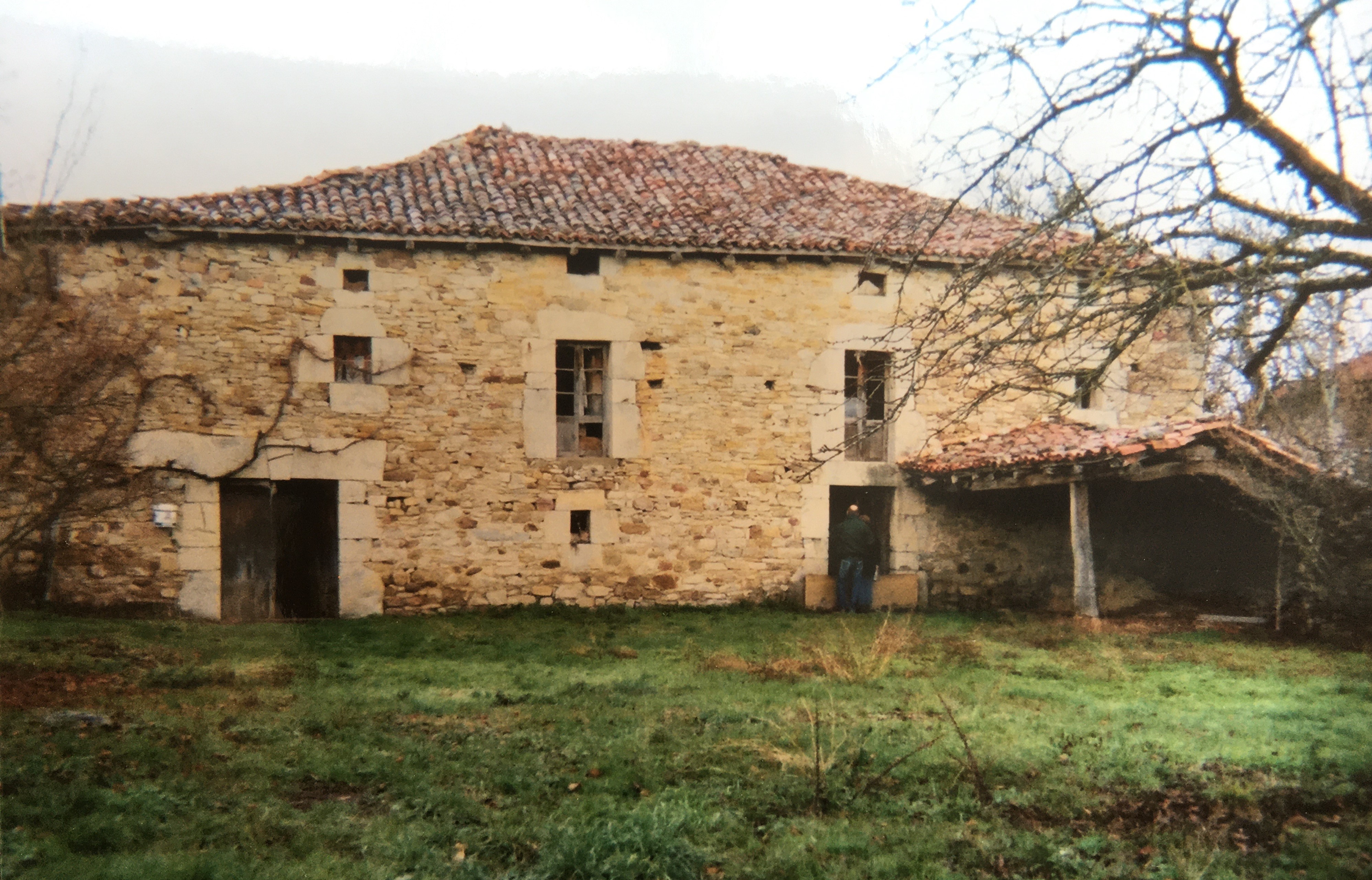 Spanish Farmhouse for sale